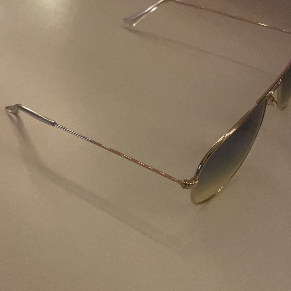 Sunglasses - Picture 4 of 4